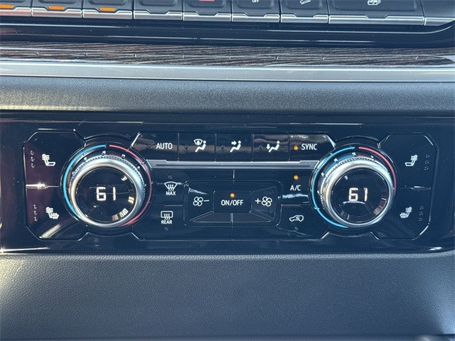 GMC Sierra 1500 Vehicle Full-screen Gallery Image 19