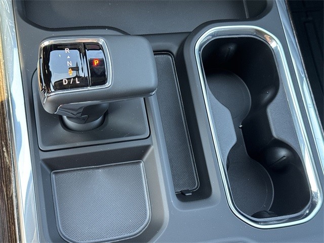 GMC Sierra 1500 Vehicle Full-screen Gallery Image 20