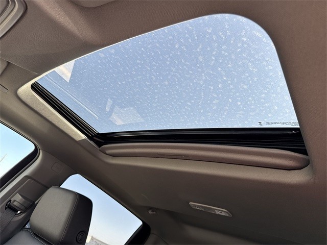 GMC Sierra 1500 Vehicle Full-screen Gallery Image 22