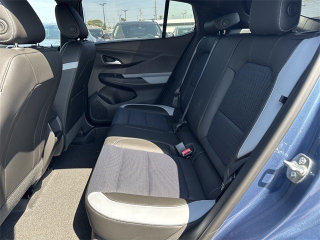 Buick Envista Vehicle Full-screen Gallery Image 21