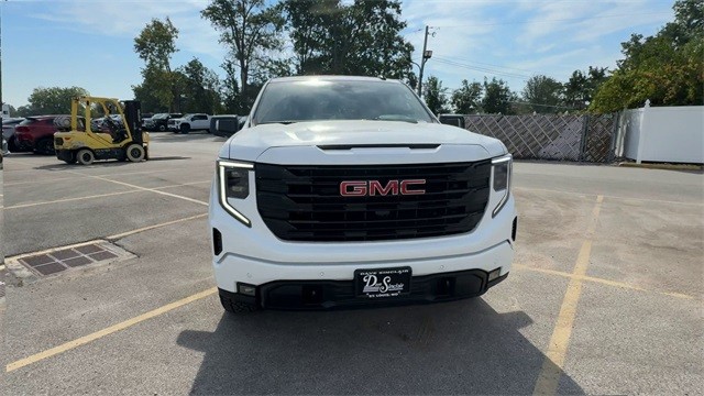 GMC Sierra 1500 Vehicle Full-screen Gallery Image 03