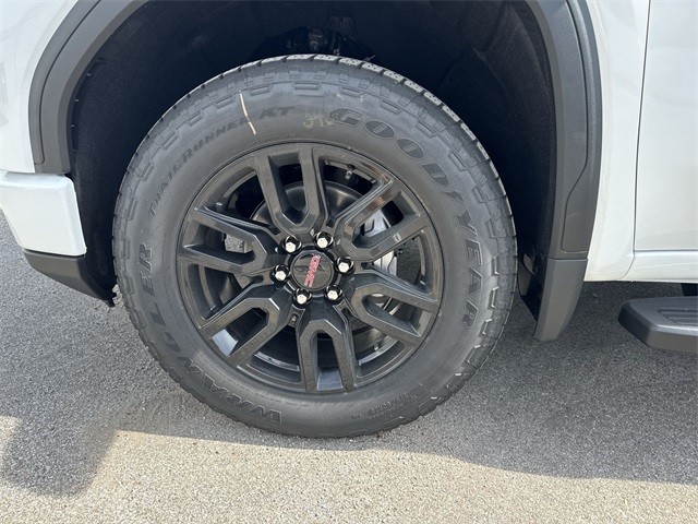 GMC Sierra 1500 Vehicle Full-screen Gallery Image 10