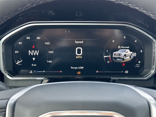 GMC Sierra 1500 Vehicle Full-screen Gallery Image 15