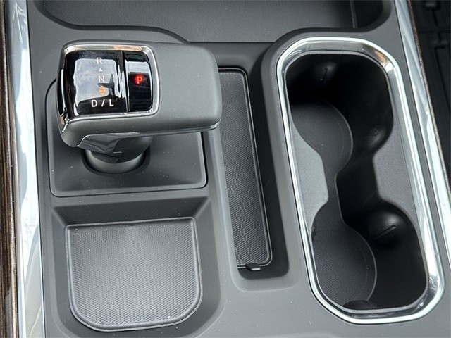 GMC Sierra 1500 Vehicle Full-screen Gallery Image 20