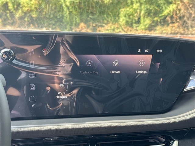 Buick Envista Vehicle Full-screen Gallery Image 16