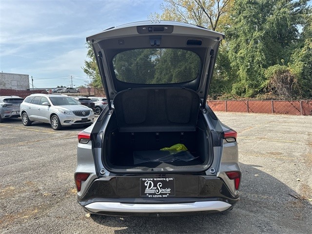 Buick Envista Vehicle Full-screen Gallery Image 22