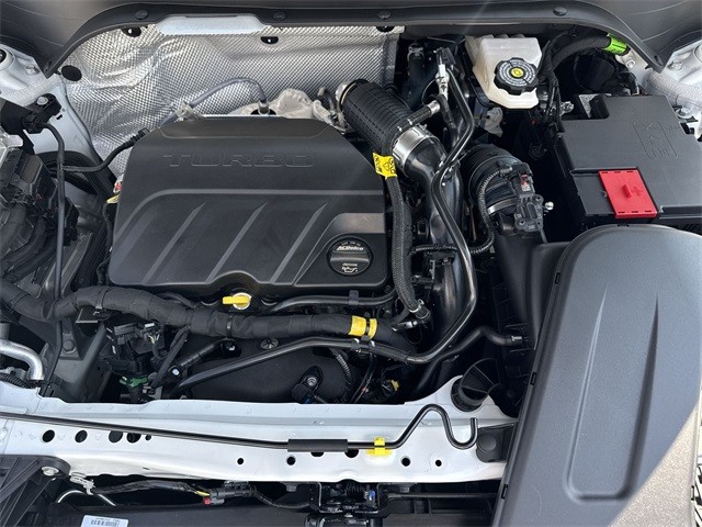 Buick Envista Vehicle Full-screen Gallery Image 24