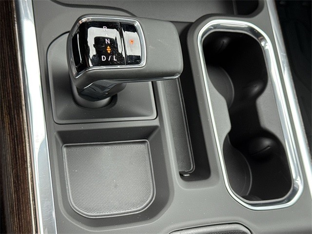 GMC Sierra 1500 Vehicle Full-screen Gallery Image 20