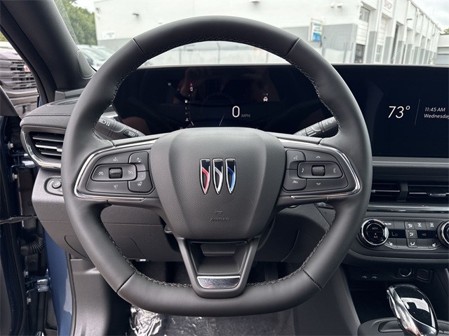 Buick Envista Vehicle Full-screen Gallery Image 14