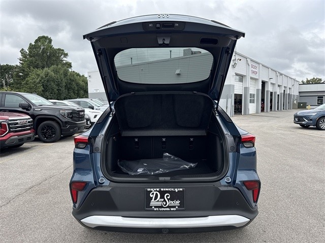 Buick Envista Vehicle Full-screen Gallery Image 23