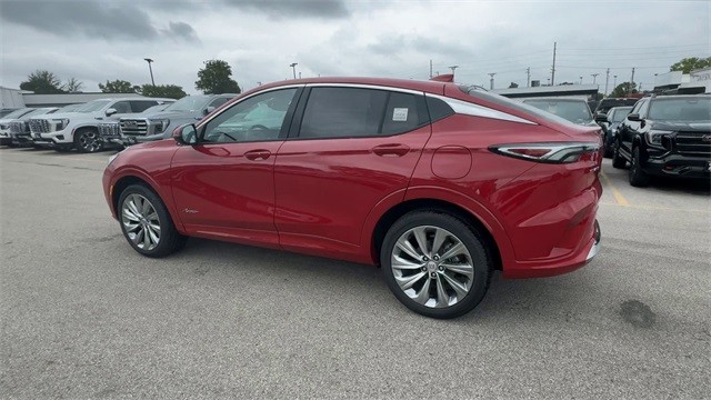 Buick Envista Vehicle Full-screen Gallery Image 06