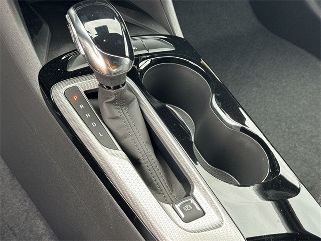 Buick Envista Vehicle Full-screen Gallery Image 19