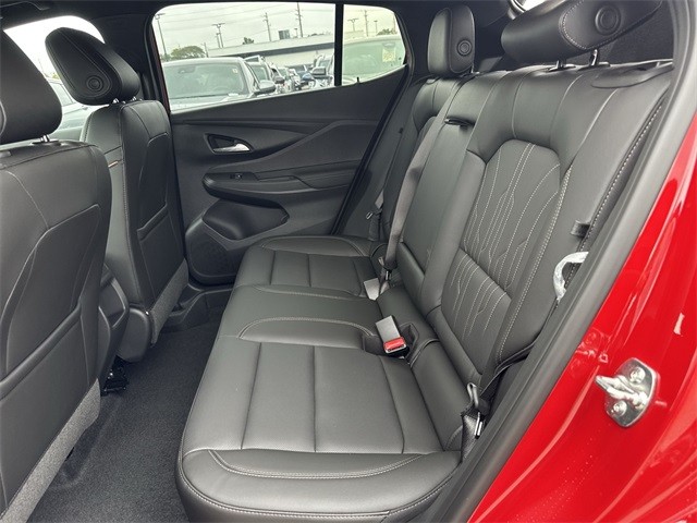 Buick Envista Vehicle Full-screen Gallery Image 21