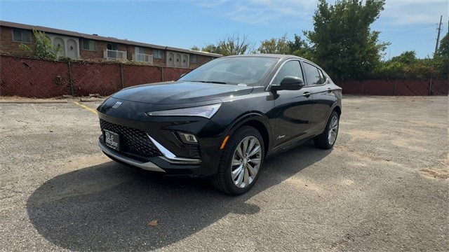 Buick Envista Vehicle Full-screen Gallery Image 04