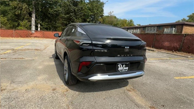 Buick Envista Vehicle Full-screen Gallery Image 07