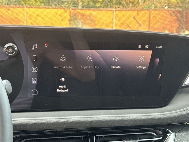 Buick Envista Vehicle Full-screen Gallery Image 16