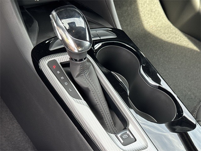 Buick Envista Vehicle Full-screen Gallery Image 19