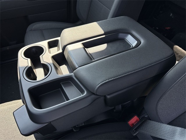 GMC Sierra 1500 Vehicle Full-screen Gallery Image 21