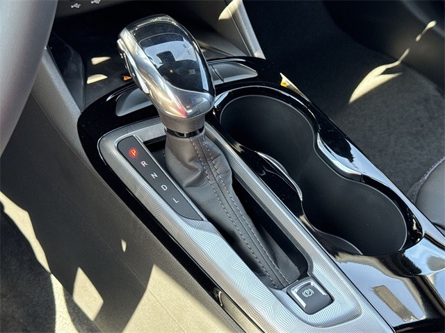 Buick Envista Vehicle Full-screen Gallery Image 19