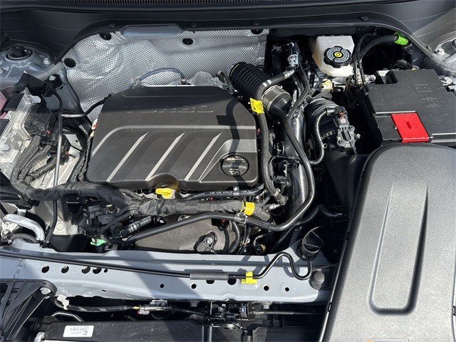 Buick Envista Vehicle Full-screen Gallery Image 24