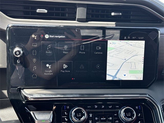 GMC Sierra 1500 Vehicle Full-screen Gallery Image 16