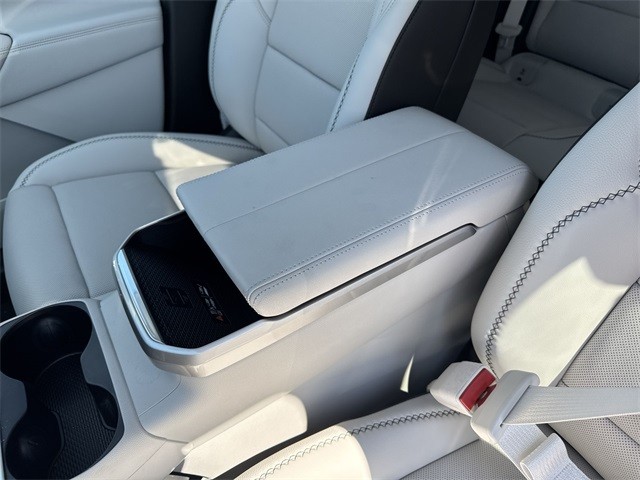 GMC Terrain Vehicle Full-screen Gallery Image 21