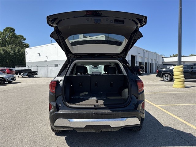 GMC Terrain Vehicle Full-screen Gallery Image 23