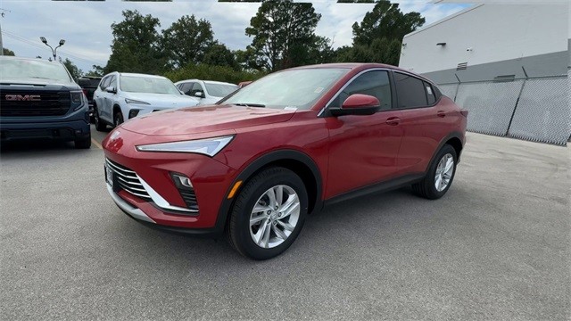 Buick Envista Vehicle Full-screen Gallery Image 04