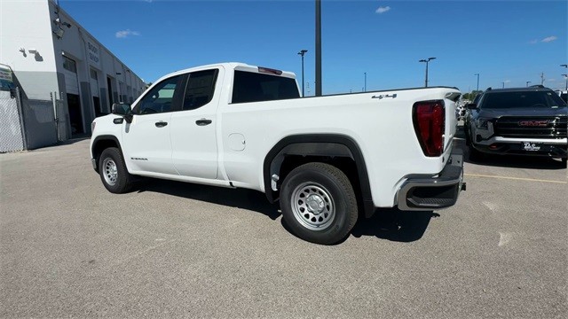 GMC Sierra 1500 Vehicle Full-screen Gallery Image 06