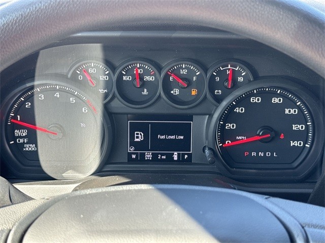 GMC Sierra 1500 Vehicle Full-screen Gallery Image 15