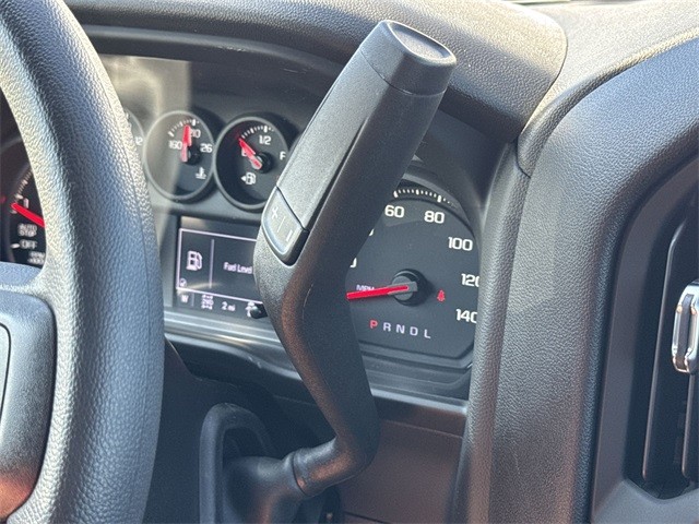 GMC Sierra 1500 Vehicle Full-screen Gallery Image 19