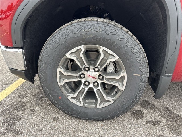 GMC Sierra 1500 Vehicle Full-screen Gallery Image 10