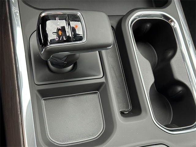 GMC Sierra 1500 Vehicle Full-screen Gallery Image 20