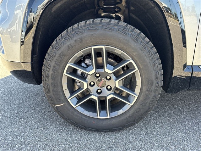 GMC Terrain Vehicle Full-screen Gallery Image 10