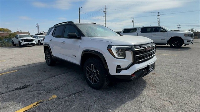 GMC Terrain Vehicle Full-screen Gallery Image 02