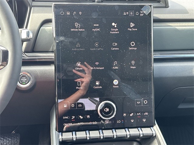 GMC Terrain Vehicle Full-screen Gallery Image 16