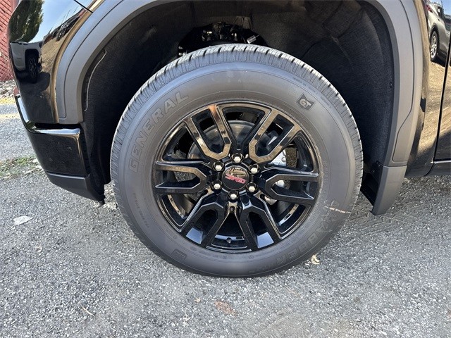 GMC Sierra 1500 Vehicle Full-screen Gallery Image 10