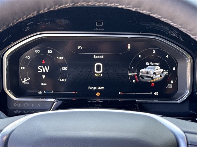 GMC Sierra 1500 Vehicle Full-screen Gallery Image 15