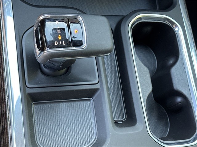 GMC Sierra 1500 Vehicle Full-screen Gallery Image 20