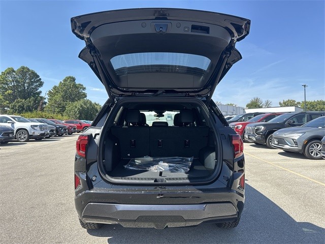 GMC Terrain Vehicle Full-screen Gallery Image 23