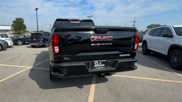 GMC Sierra 1500 Vehicle Full-screen Gallery Image 07