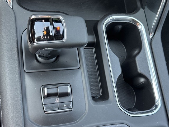 GMC Sierra 1500 Vehicle Full-screen Gallery Image 20