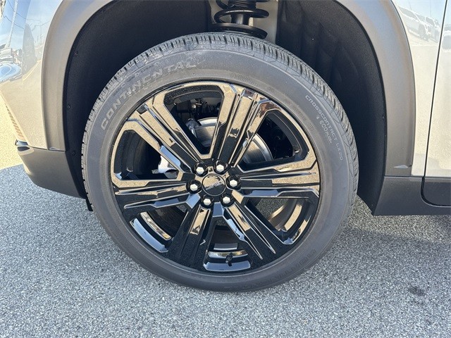 GMC Acadia Vehicle Full-screen Gallery Image 10