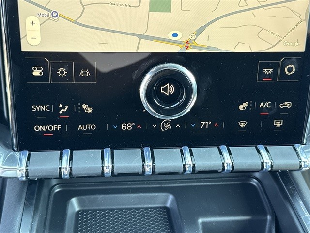 GMC Acadia Vehicle Full-screen Gallery Image 19