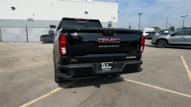 GMC Sierra 1500 Vehicle Full-screen Gallery Image 07