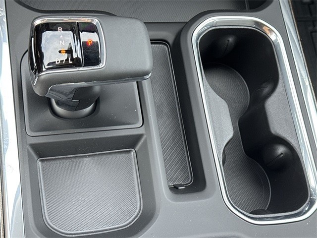 GMC Sierra 1500 Vehicle Full-screen Gallery Image 20