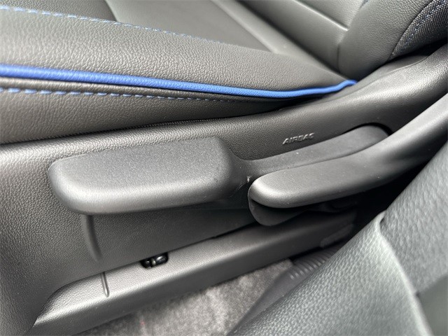 Buick Envista Vehicle Full-screen Gallery Image 12
