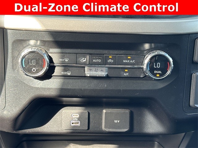 Ford F-150 Vehicle Full-screen Gallery Image 22