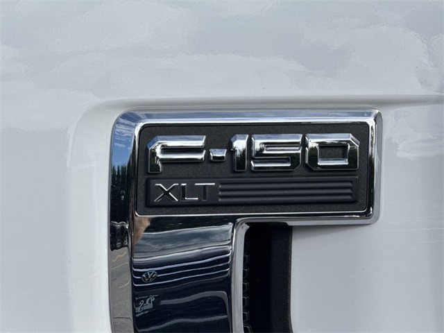 Ford F-150 Vehicle Full-screen Gallery Image 34