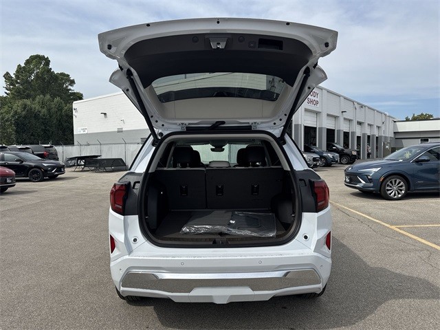 GMC Terrain Vehicle Full-screen Gallery Image 23